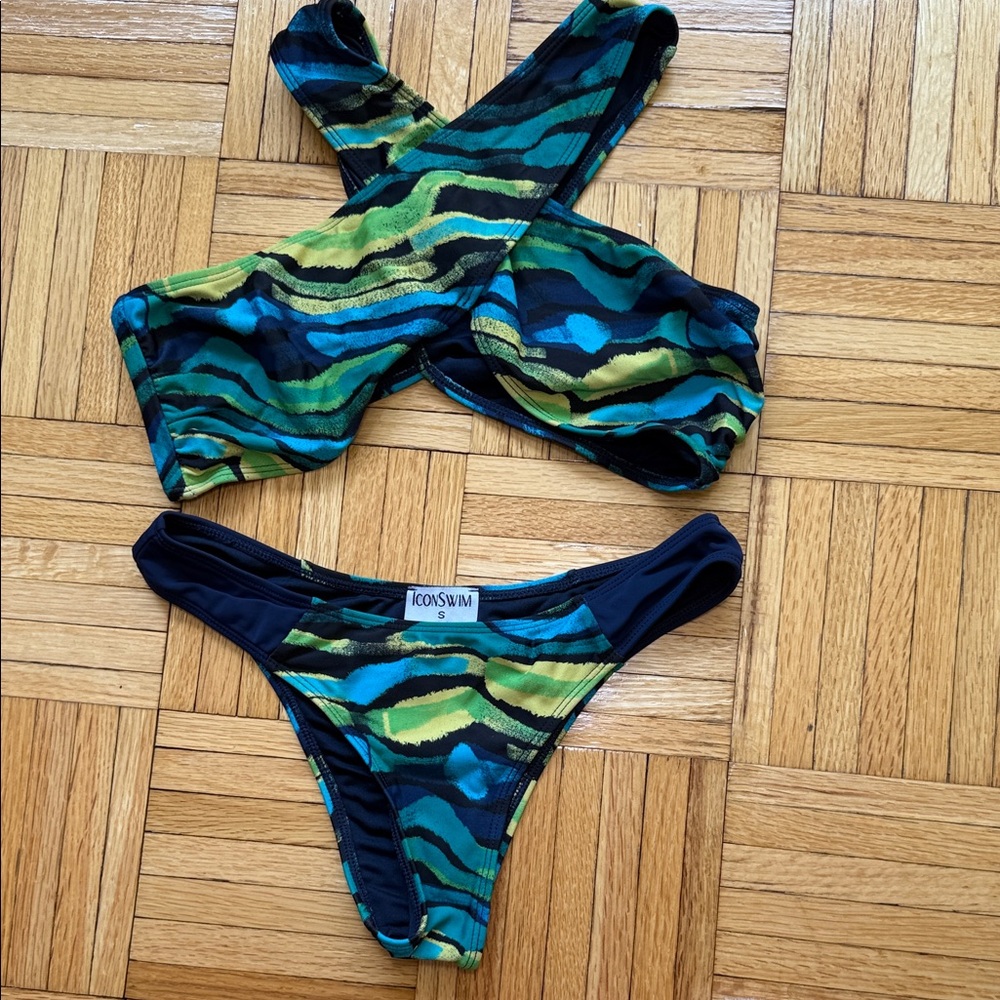Icon Swim Green & Blue Patterned Women's Bikini Set